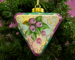 Handpainted Huckleberry Porcelain exqusite Ornaments