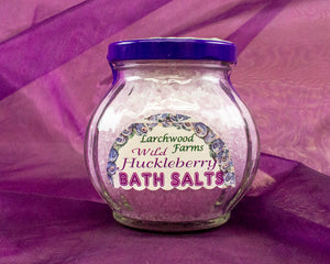 A royal huckleberry bathing experience - 13 oz of aromatic huckleberry mineral bath salt